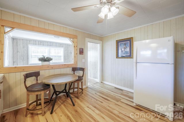 5588 River Bend Road, Claremont, NC 28610