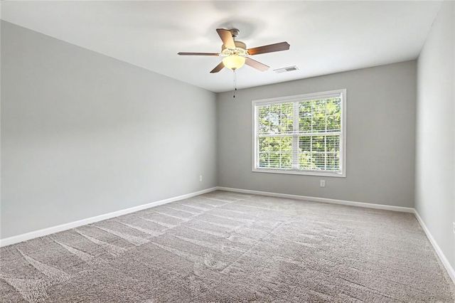 12 alabama Avenue, Sharpsburg, GA 30277