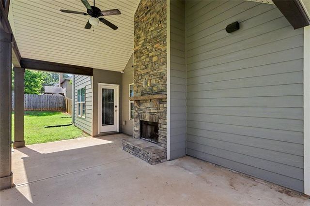 12 alabama Avenue, Sharpsburg, GA 30277
