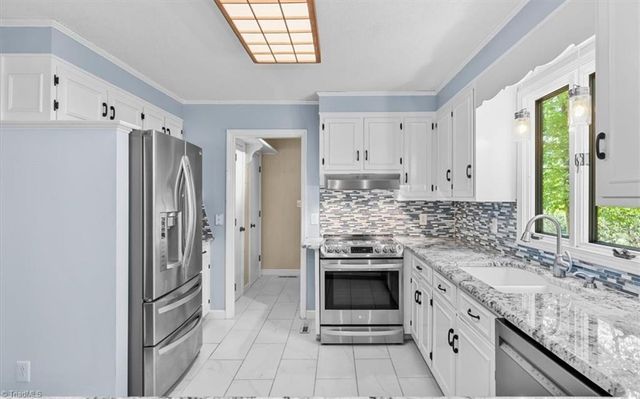 5214 Overlea Drive, Greensboro, NC 27407