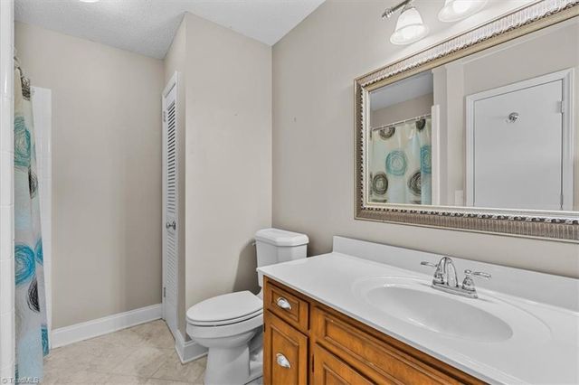 5214 Overlea Drive, Greensboro, NC 27407