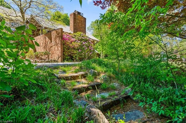 5214 Overlea Drive, Greensboro, NC 27407