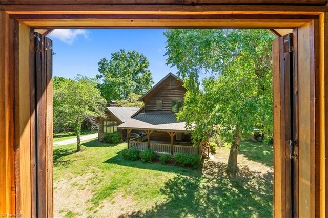 5214 Overlea Drive, Greensboro, NC 27407