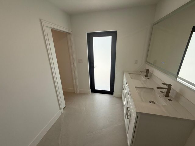 15495 Harrison Drive, Homestead, FL 33033