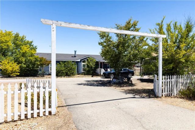 8740 Martinez Drive, San Miguel, CA 93451