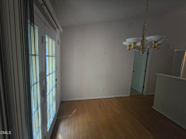 9 Crystal Oaks Court, Durham, NC 27707