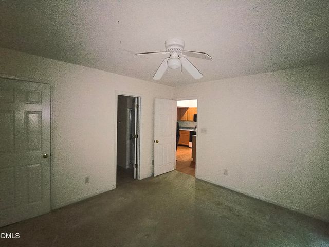 9 Crystal Oaks Court, Durham, NC 27707