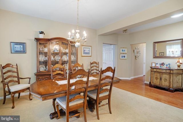 10 HARBOR PL, Barnegat, NJ 08005