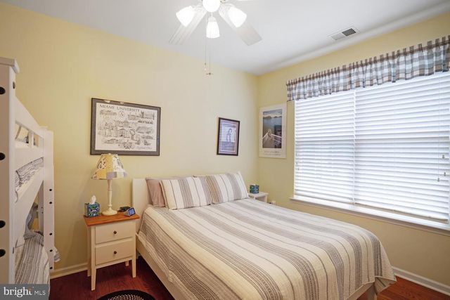 10 HARBOR PL, Barnegat, NJ 08005