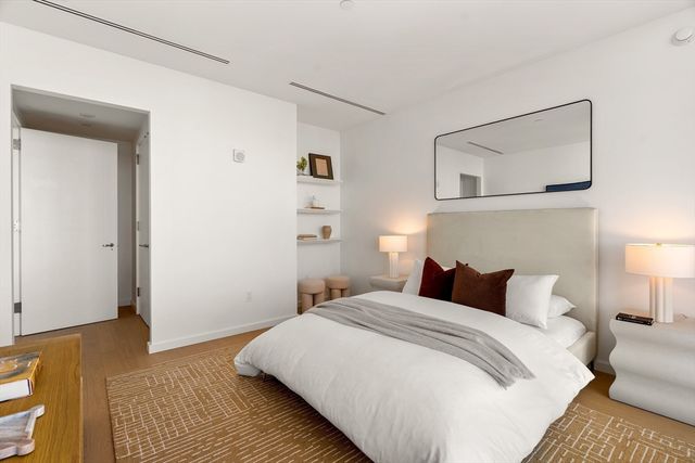 682 Atlantic Ave 37K, Boston, MA 02111