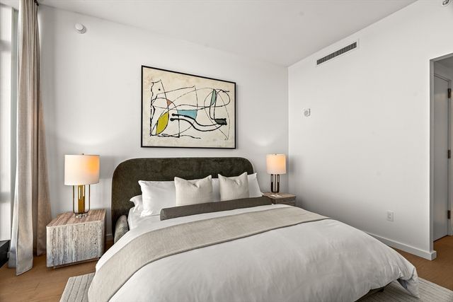 682 Atlantic Ave 37K, Boston, MA 02111