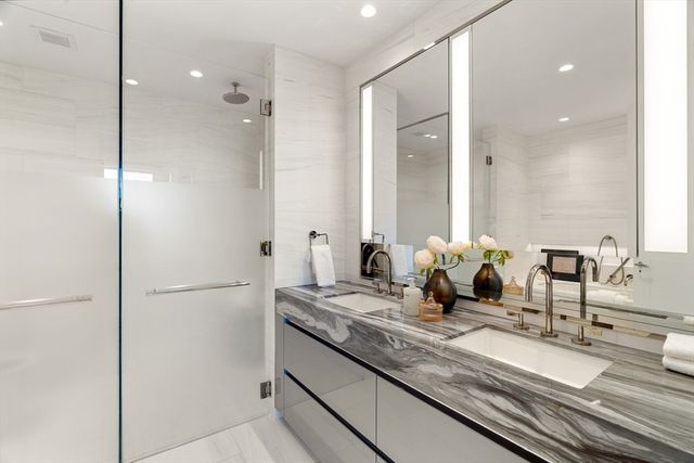 682 Atlantic Ave 37K, Boston, MA 02111