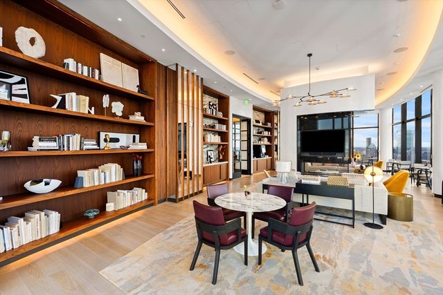 682 Atlantic Ave 37K, Boston, MA 02111