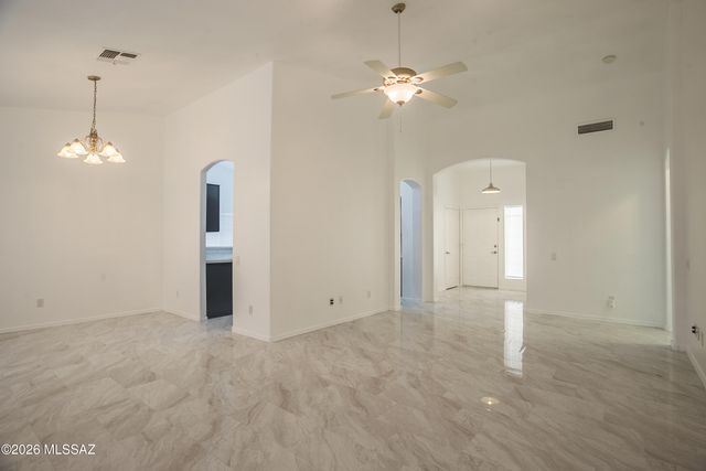 9871 E Paseo San Bernardo, Tucson, AZ 85747