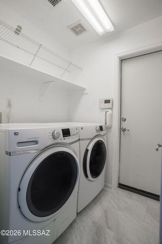 9871 E Paseo San Bernardo, Tucson, AZ 85747