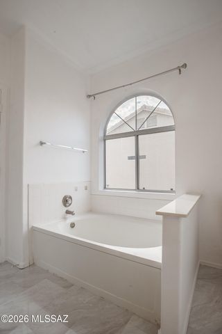 9871 E Paseo San Bernardo, Tucson, AZ 85747