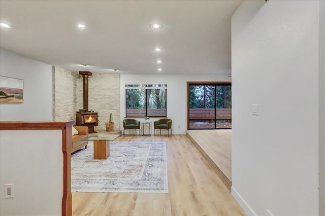 13815 Franciscan Way, Grass Valley, CA 95945