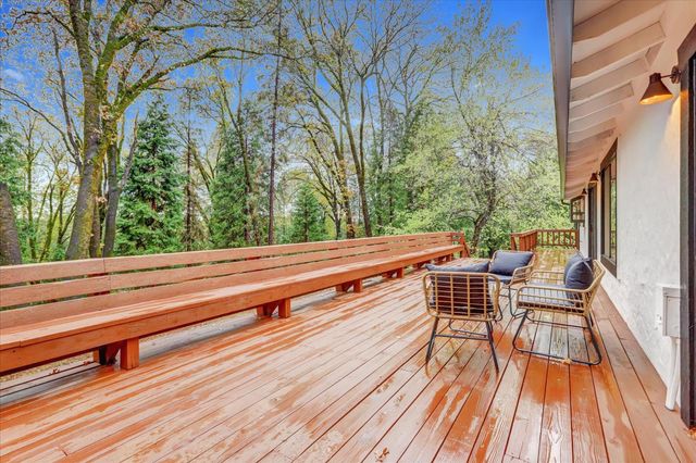 13815 Franciscan Way, Grass Valley, CA 95945