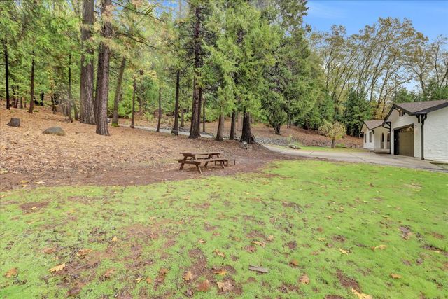 13815 Franciscan Way, Grass Valley, CA 95945
