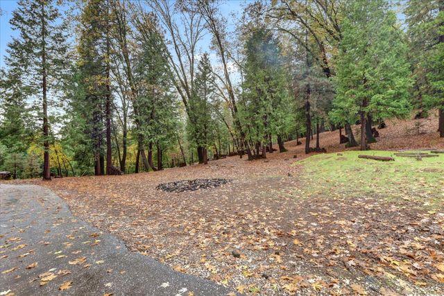 13815 Franciscan Way, Grass Valley, CA 95945