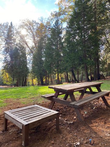 13815 Franciscan Way, Grass Valley, CA 95945