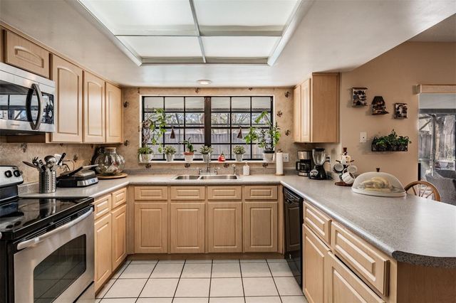 12604 RAIN FOREST STREET, Temple Terrace, FL 33617