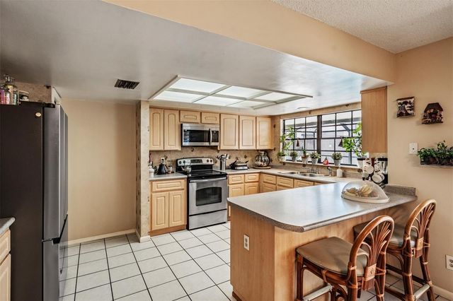 12604 RAIN FOREST STREET, Temple Terrace, FL 33617