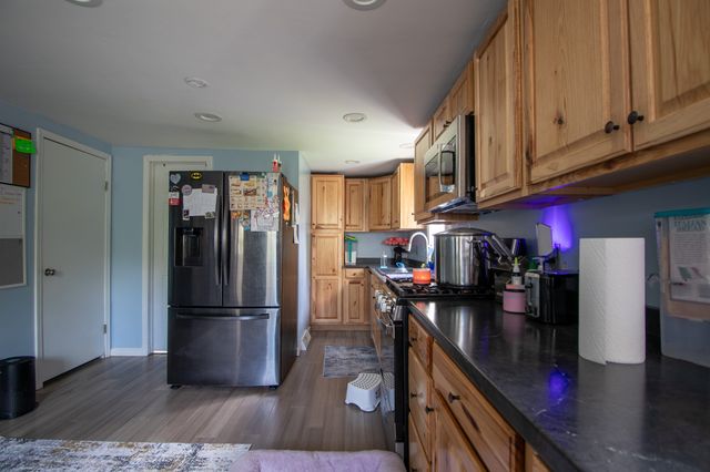 4014 ROYAL Avenue, Erie, PA 16509