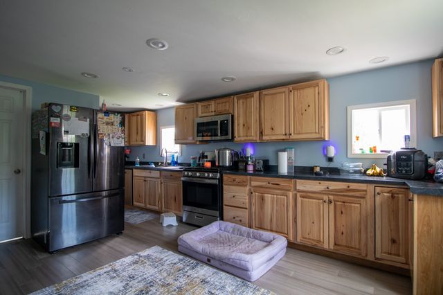 4014 ROYAL Avenue, Erie, PA 16509