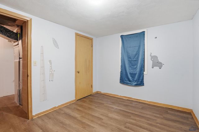 210 STANLEY CT, Rapid City, SD 57702