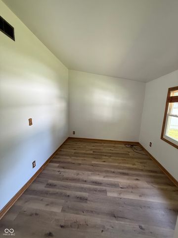 503 Edgewood Drives, Brazil, IN 47834
