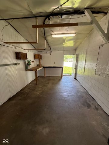 503 Edgewood Drives, Brazil, IN 47834