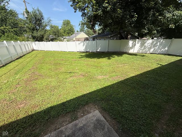 503 Edgewood Drives, Brazil, IN 47834