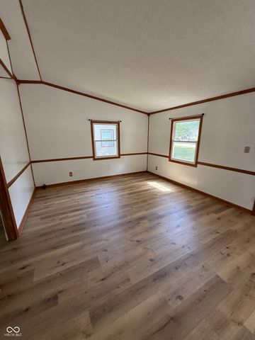 503 Edgewood Drives, Brazil, IN 47834