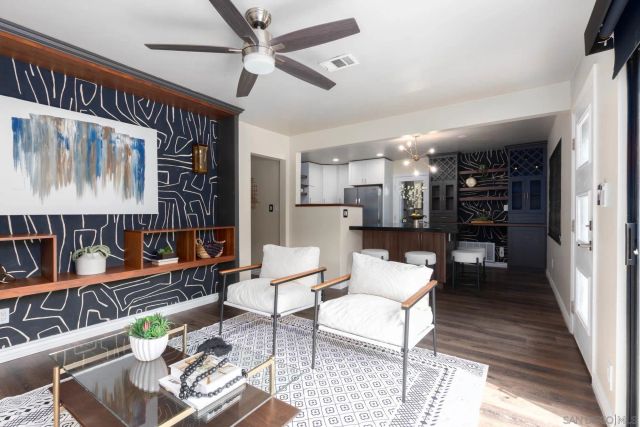 1880 Catalina Blvd, San Diego, CA 92107