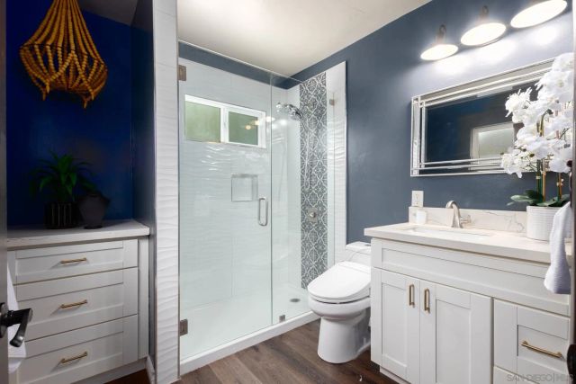 1880 Catalina Blvd, San Diego, CA 92107