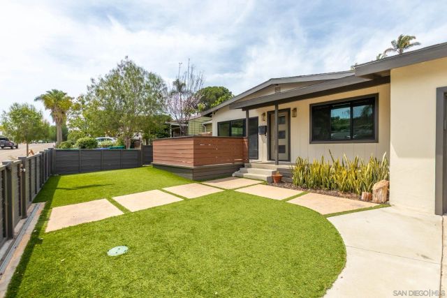 1880 Catalina Blvd, San Diego, CA 92107