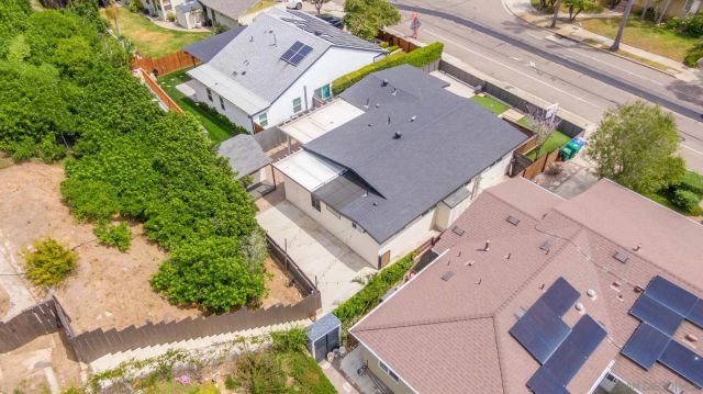 1880 Catalina Blvd, San Diego, CA 92107