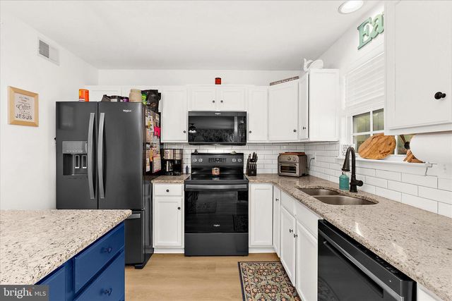 4527 GREENCOVE CIR, Sparrows Point, MD 21219