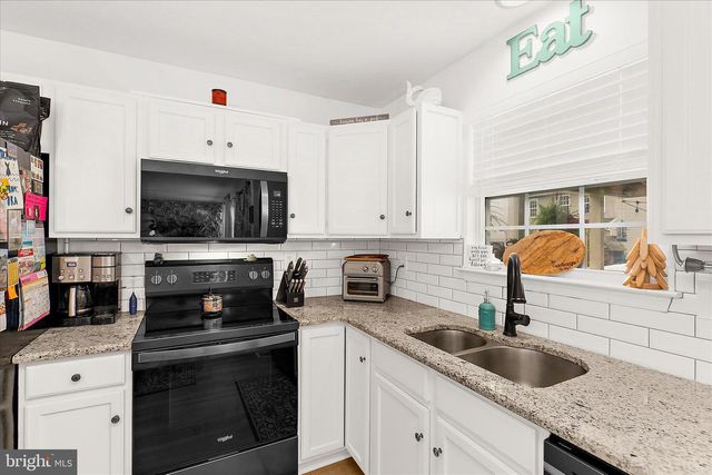 4527 GREENCOVE CIR, Sparrows Point, MD 21219