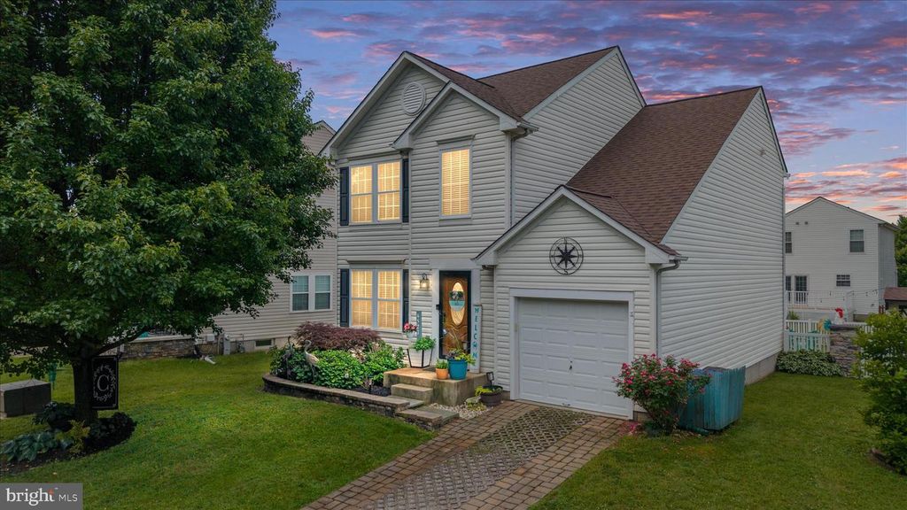 4527 GREENCOVE CIR, Sparrows Point, MD 21219