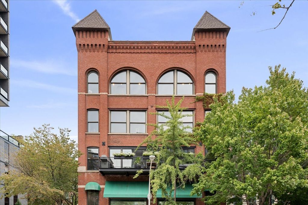 368 W Huron Street 4S, Chicago, IL 60654 — exterior