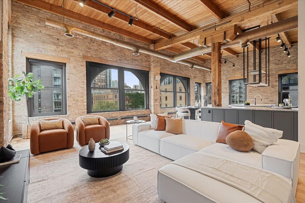 368 W Huron Street 4S, Chicago, IL 60654 — photo 3