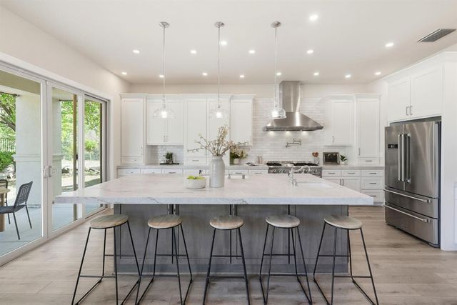 1359 W Terracina Dr, El Dorado Hills, CA 95762