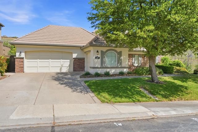 1359 W Terracina Dr, El Dorado Hills, CA 95762