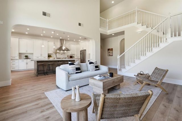 1359 W Terracina Dr, El Dorado Hills, CA 95762