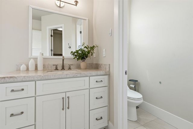 1359 W Terracina Dr, El Dorado Hills, CA 95762