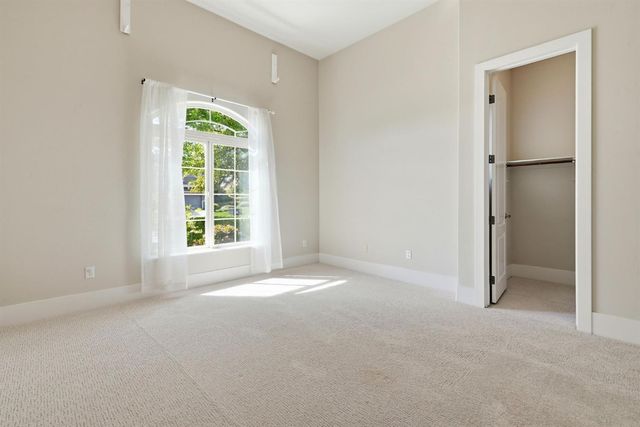 1359 W Terracina Dr, El Dorado Hills, CA 95762