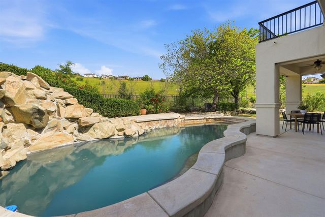 1359 W Terracina Dr, El Dorado Hills, CA 95762