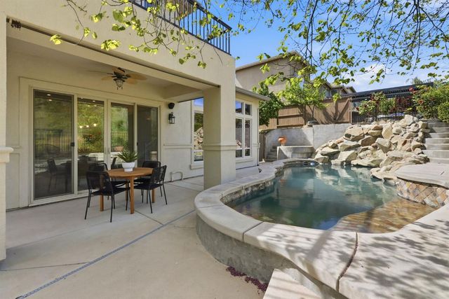 1359 W Terracina Dr, El Dorado Hills, CA 95762